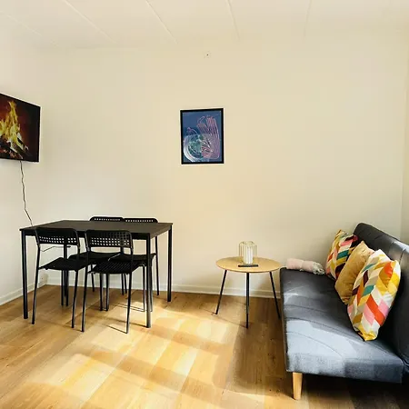 公寓 Aday - Charming And Bright 奥尔堡